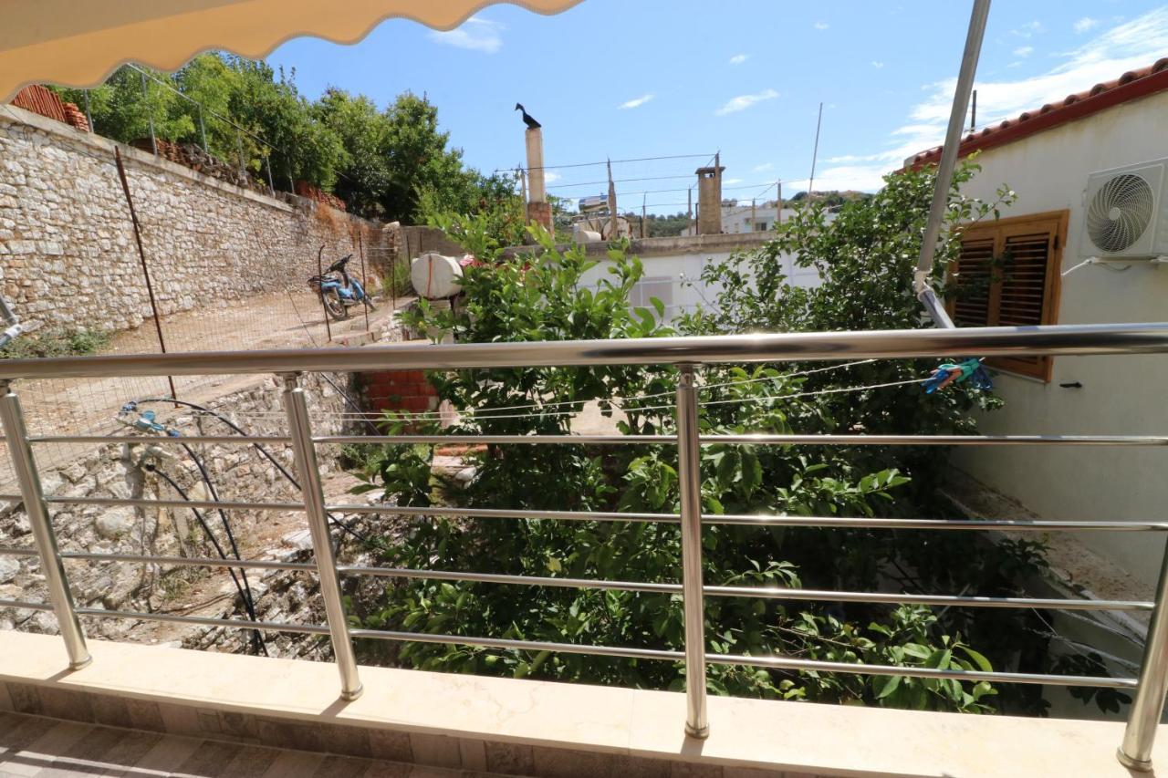 Rooms With View Himarë Exterior foto