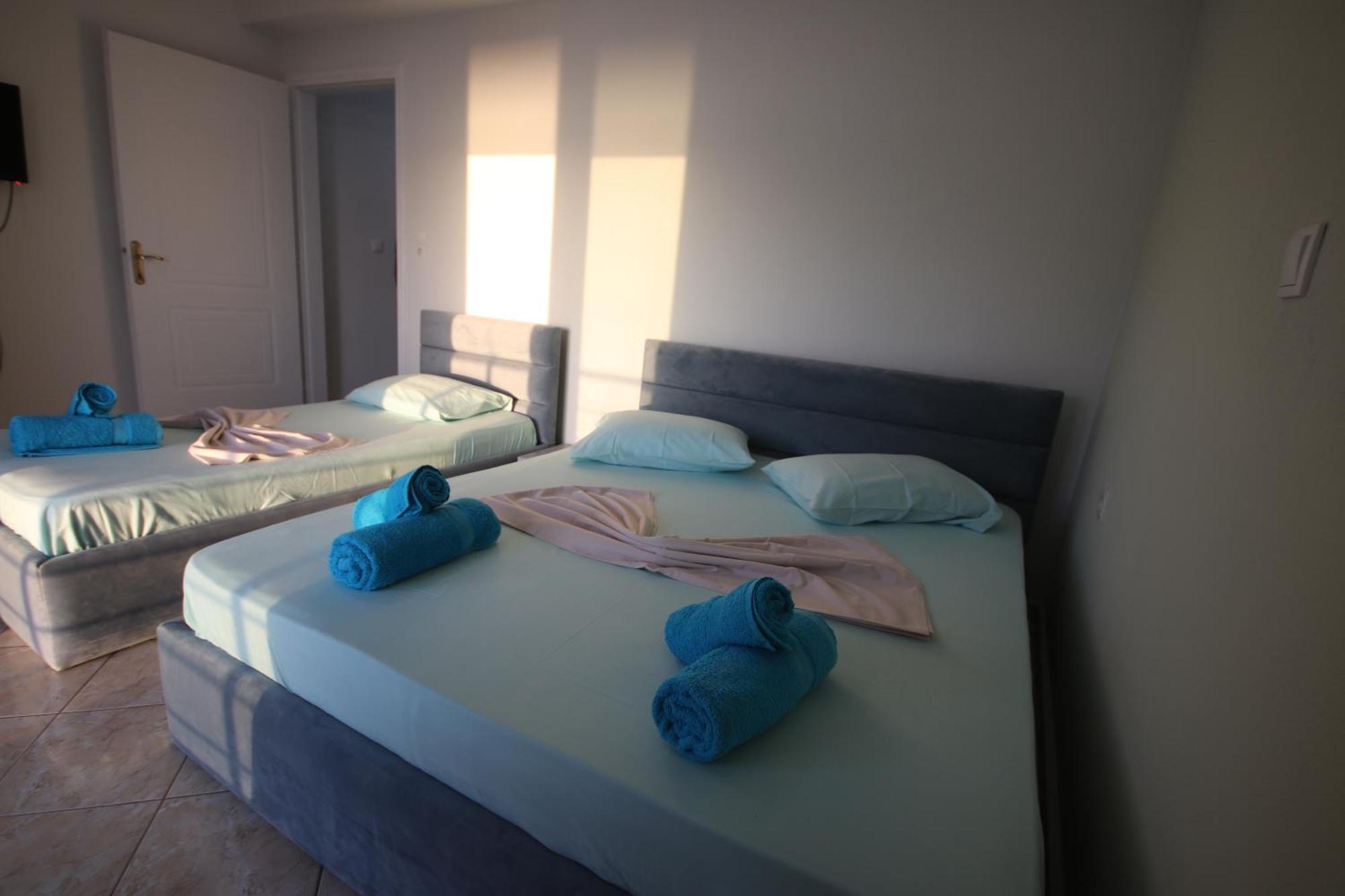 Rooms With View Himarë Exterior foto
